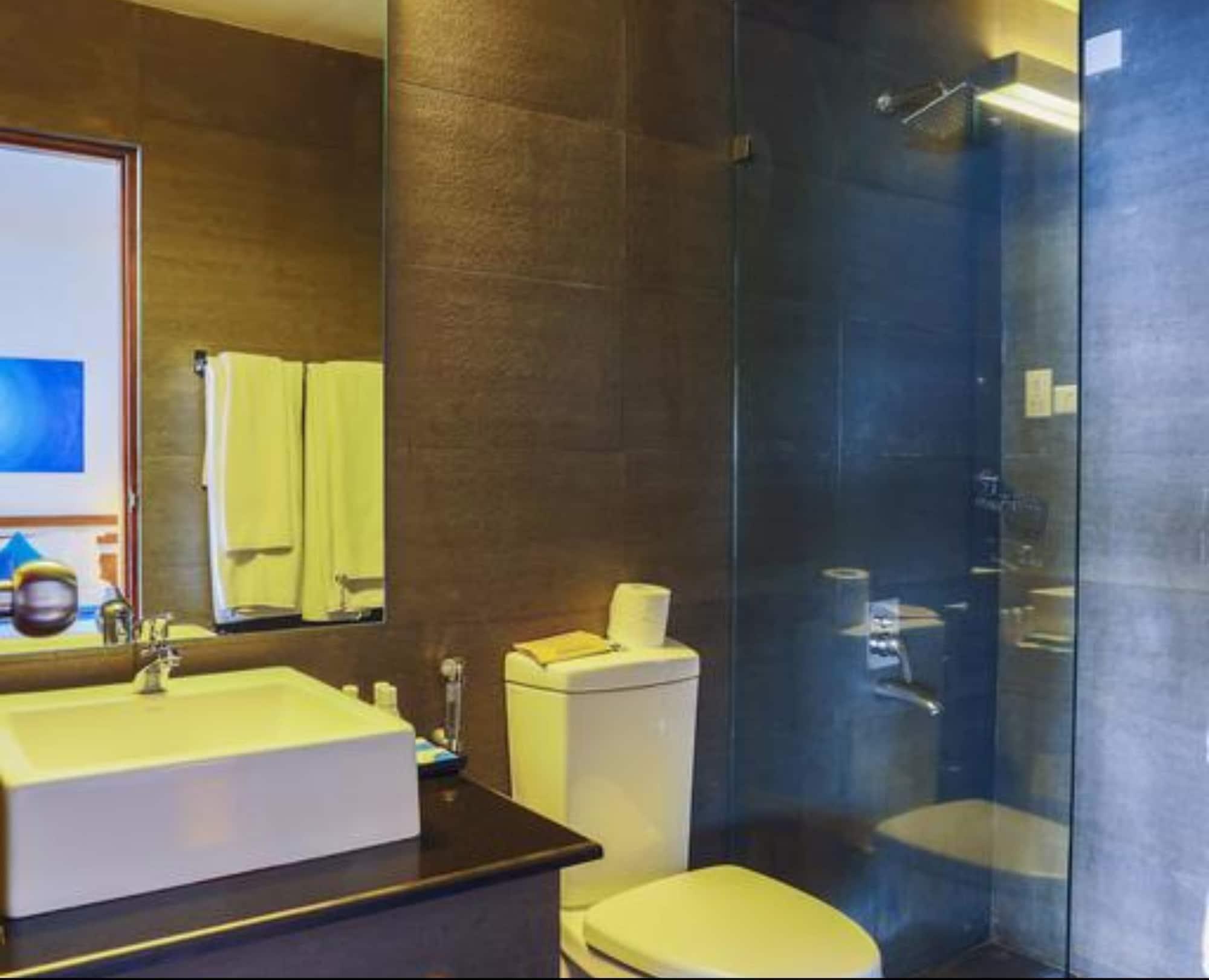 Amagi Aria Airport Transit Hotel Негомбо Экстерьер фото